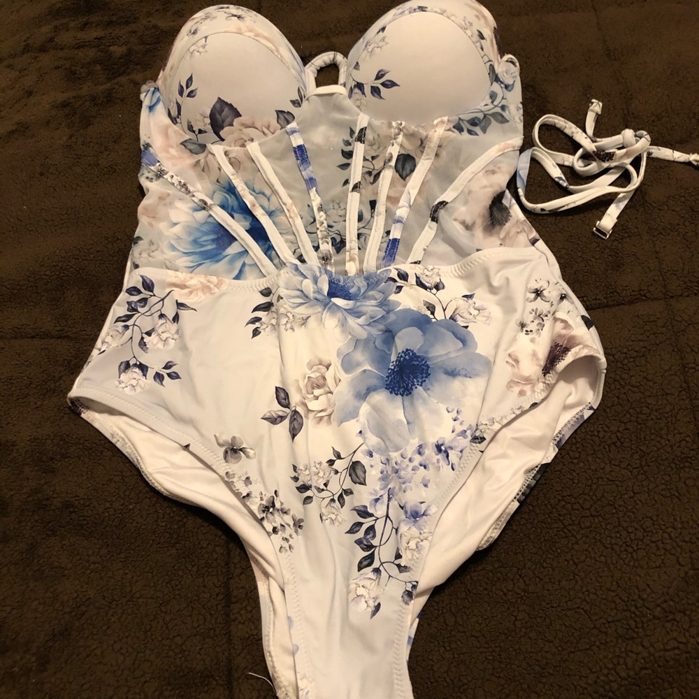 Flowery corset detailing one piece bathing suit